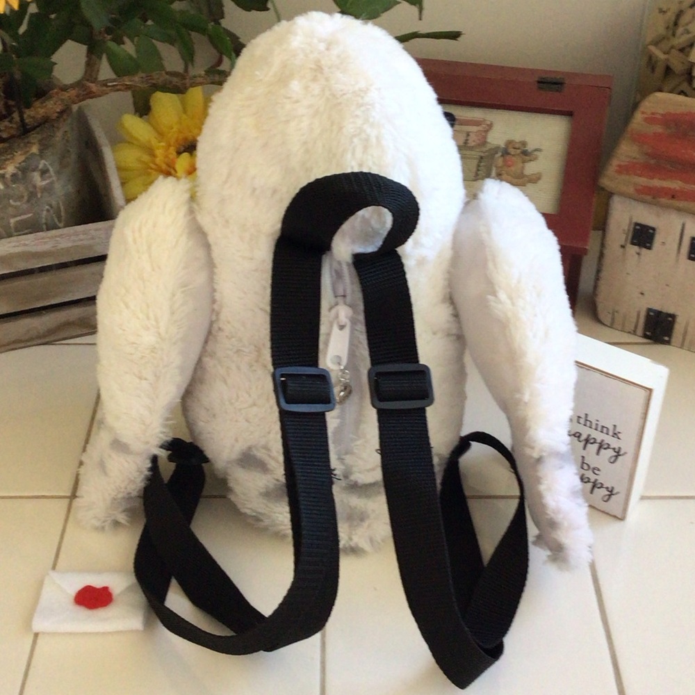 ‘Warner Bros-Harry Potter Plush Hedwig Backpack - Picture 4 of 8